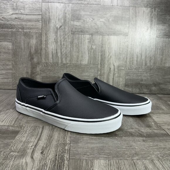 Vans Classic Slip On Women's size 9.5 Leather  Shoes - Picture 5 of 8